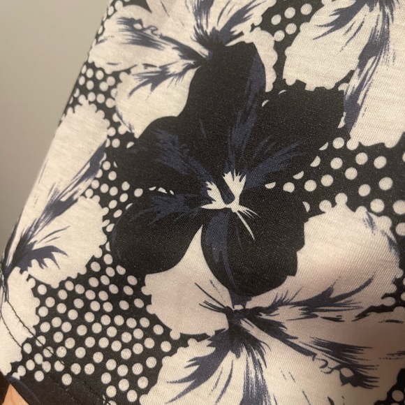 Nandashe Women’s Scoop Neck Tunic Top Sz L - Picture 4 of 6